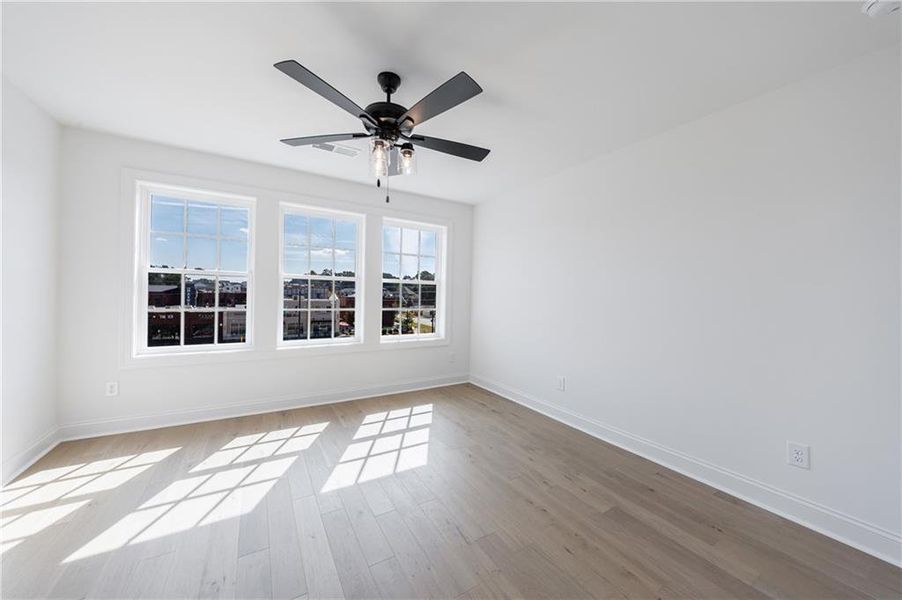 Spacious, unfurnished interior of a new home in , Alpharetta (Image 22). Spacious, unfurnished interior of a new home in , Alpharetta (Image 22).