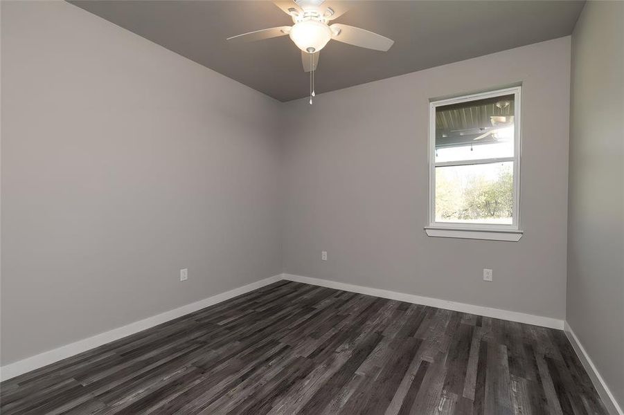 Spacious, unfurnished interior of a new home in , Bridgeport (Image 31).