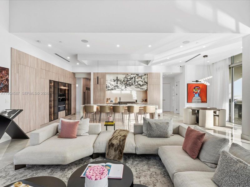 Furnished interior view inside a new home in , Plantation (Image 16).