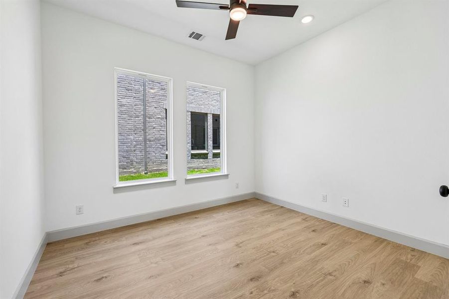 Light, bright an airy, this home office was designed for work or play! Light, bright an airy, this home office was designed for work or play!