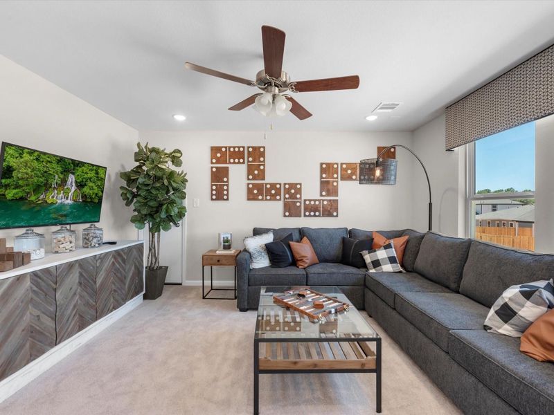 Furnished interior view inside a new home in Granger Pines, Conroe (Image 10).
