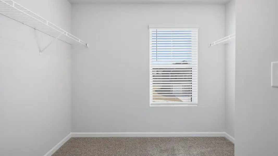 Representative unfurnished interior of a home built from the Brandon by D.R. Horton in Walden Ridge, Macon (Image 23).