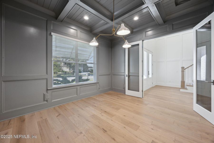 Spacious, unfurnished interior of a new home in , Jacksonville (Image 36).