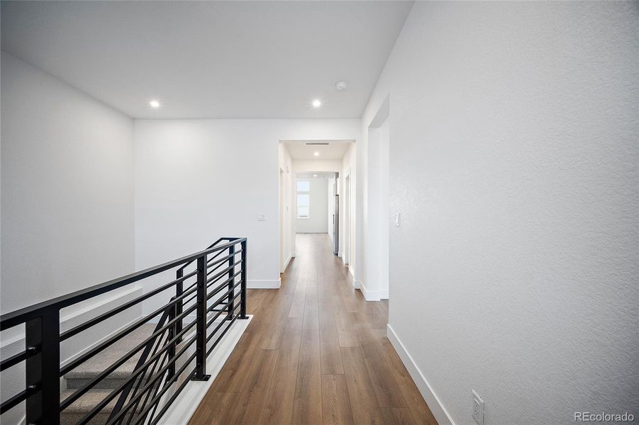 Spacious, unfurnished interior of a new home in Jackson Creek, Monument (Image 18).