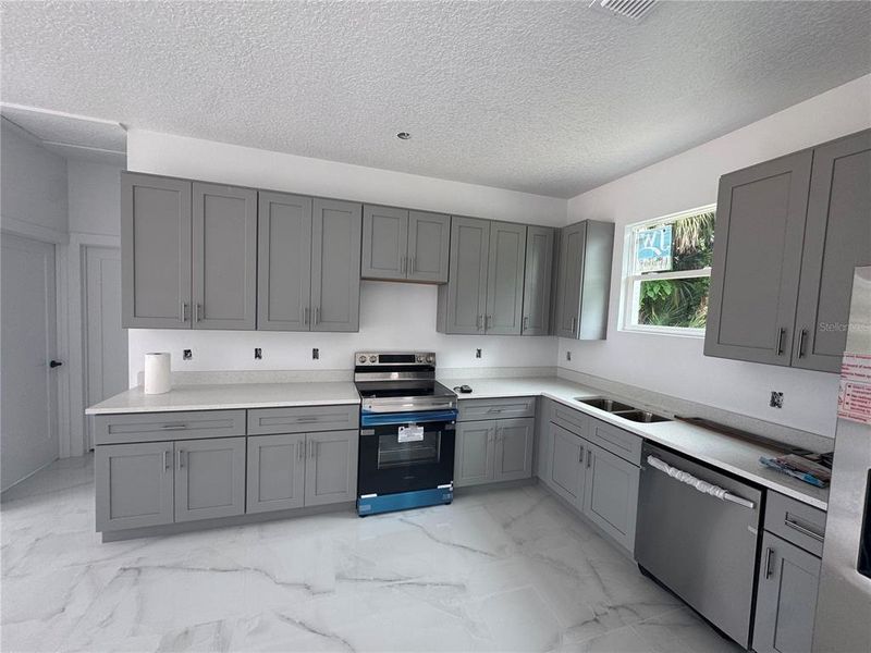 Furnished interior view inside a new home in , Winter Garden (Image 3).