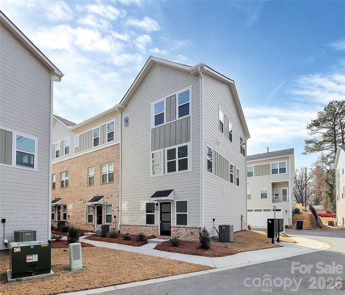 Image 36 of a home in . Image 36 of a home in .