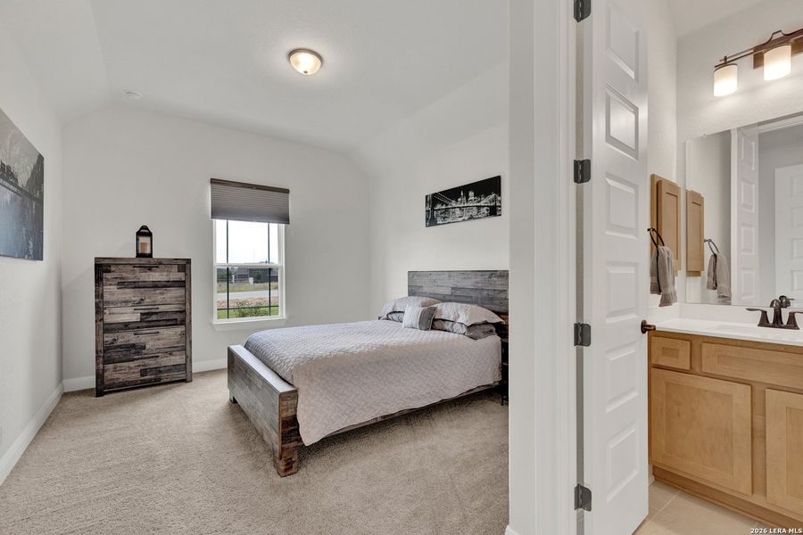 Furnished interior view inside a new home in Waldsanger, New Braunfels (Image 43).