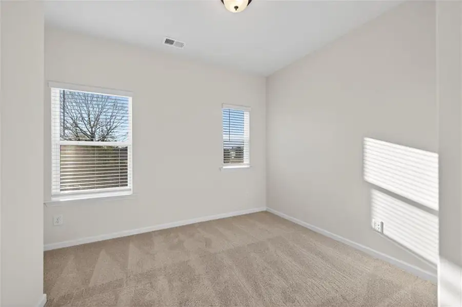 Spacious, unfurnished interior of a new home in Franklin Manor, Lawrenceville (Image 87).