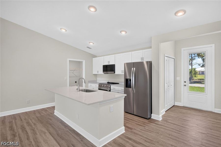 Furnished interior view inside a new home in Cape Coral, Cape Coral (Image 11).