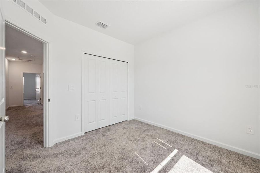 Spacious, unfurnished interior of a new home in , Davenport (Image 15).