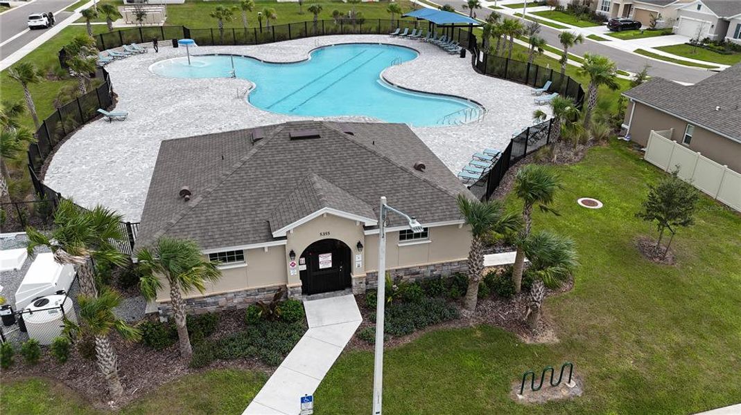 Community amenities in , Haines City (Image 25).