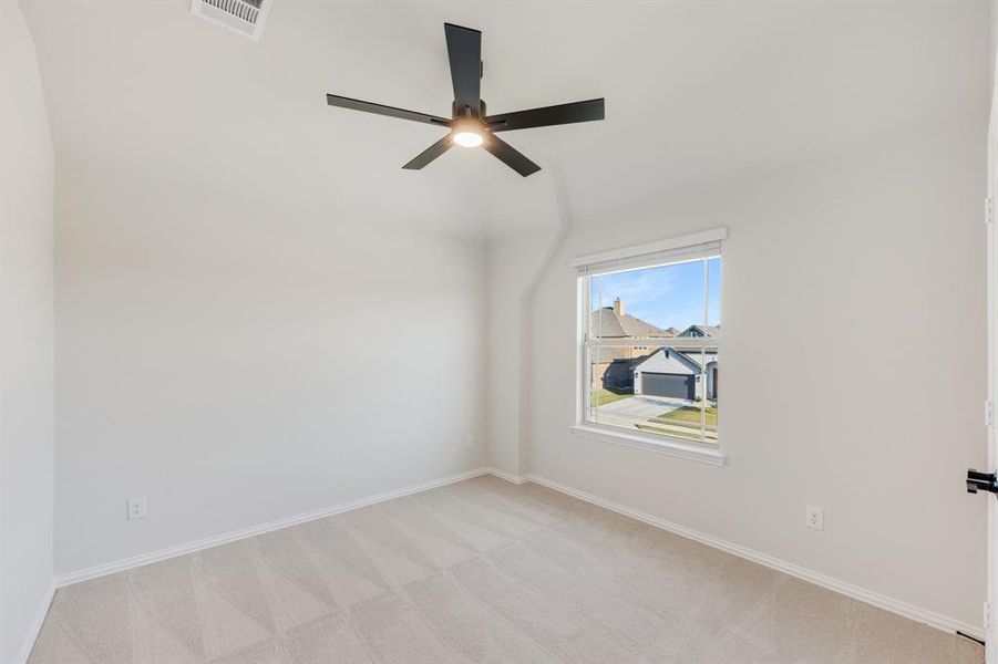 Spacious, unfurnished interior of a new home in Woodstone, Providence Village (Image 17). Spacious, unfurnished interior of a new home in Woodstone, Providence Village (Image 17).