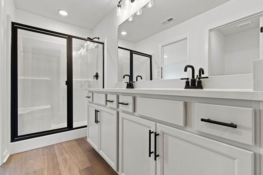 Owner's Bath Owner's Bath