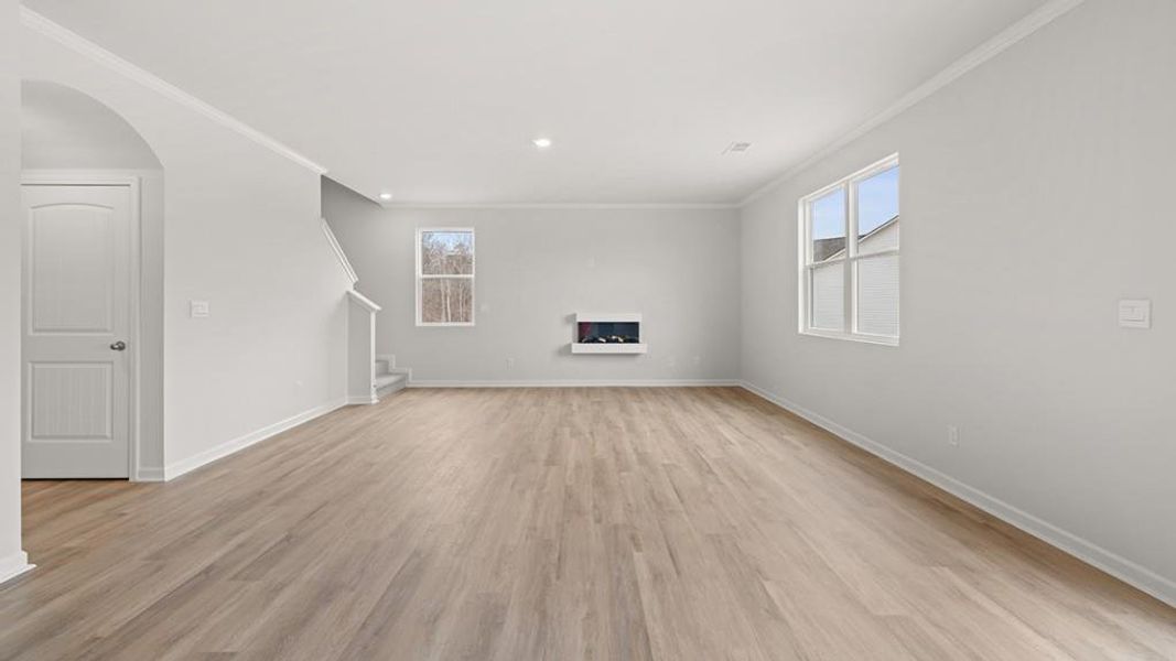 Spacious, unfurnished interior of a new home in , Dallas (Image 14).