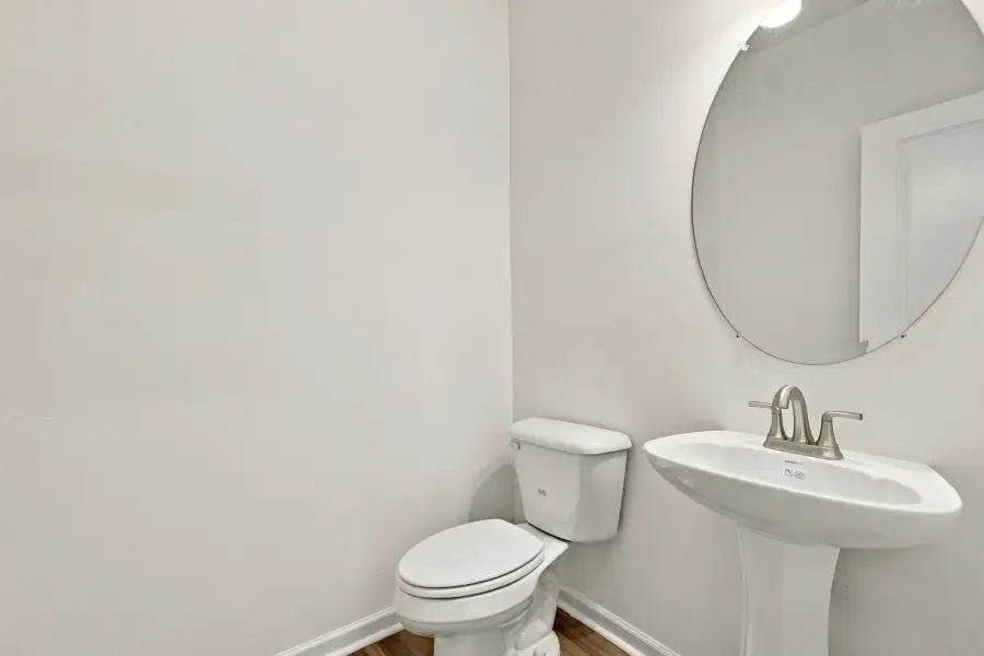 Furnished interior view inside a new home in Laurelwood Park, Gallatin (Image 10).