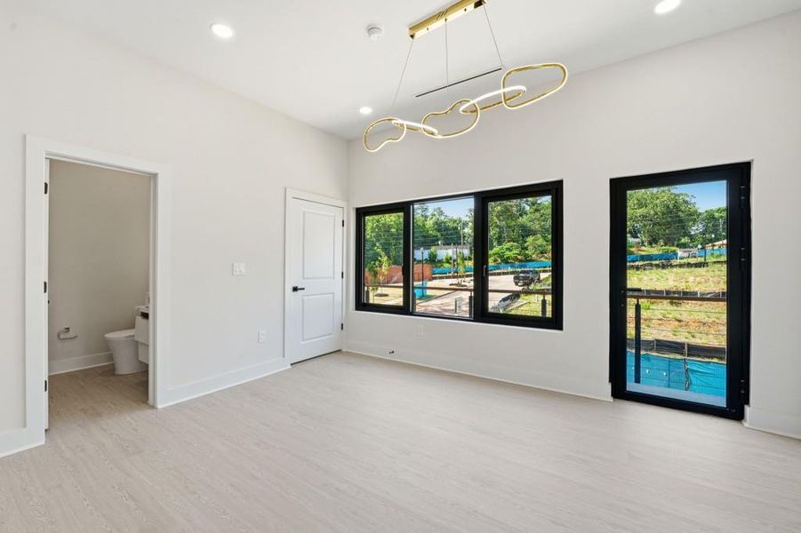 Spacious, unfurnished interior of a new home in , Decatur (Image 27).
