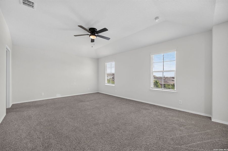 Spacious, unfurnished interior of a new home in Avenida, Converse (Image 30). Spacious, unfurnished interior of a new home in Avenida, Converse (Image 30).