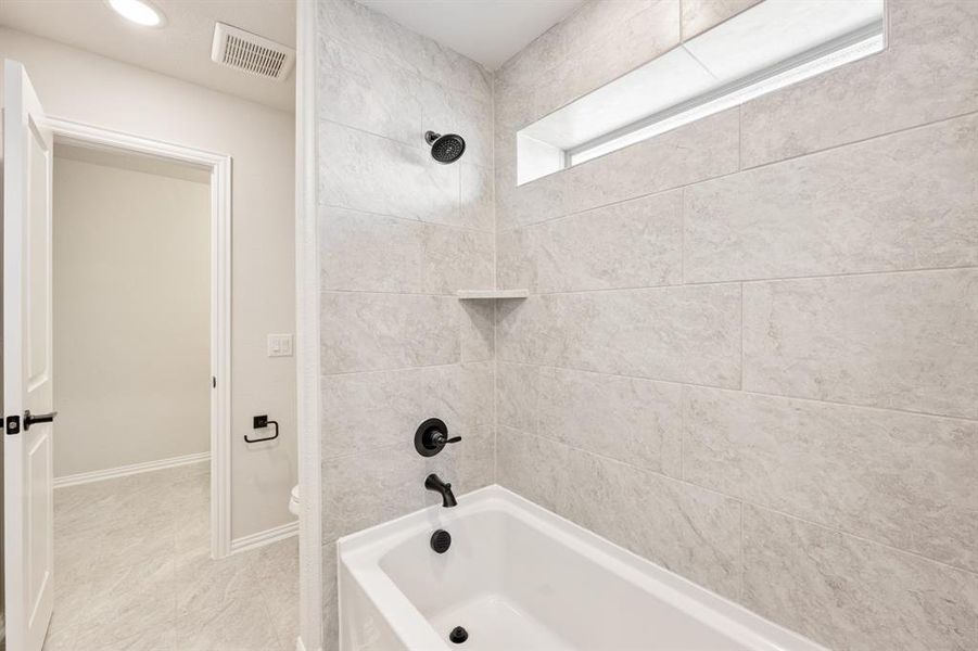 Image 39 of a home in Mockingbird Hills 60-65. Image 39 of a home in Mockingbird Hills 60-65.