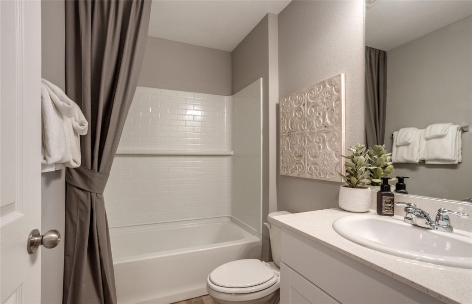 MODEL HOME images may NOT be consistent with the finished product.