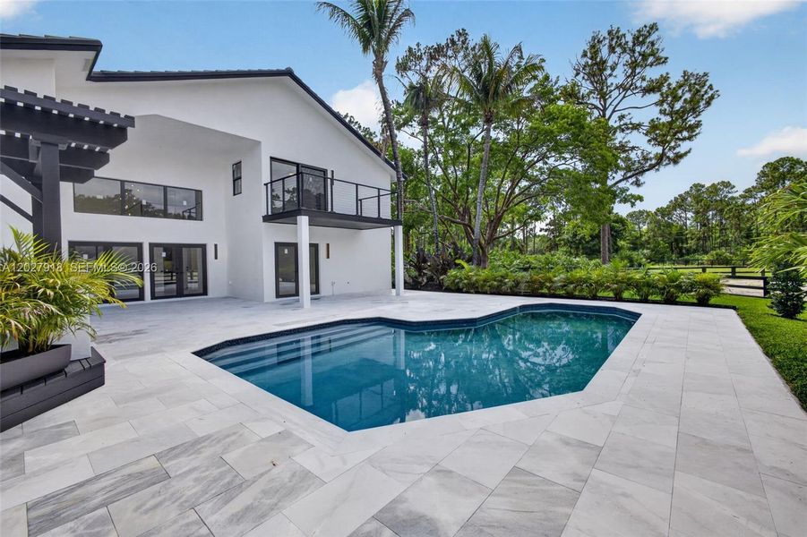 Exterior details and patio area of a home in , Palm Beach Gardens (Image 35).