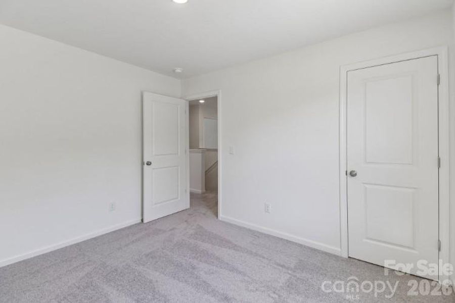 Spacious, unfurnished interior of a new home in Woodford, Thomasville (Image 5).