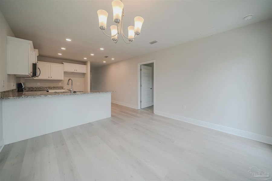 Spacious, unfurnished interior of a new home in Allison Acres, Cantonment (Image 9).