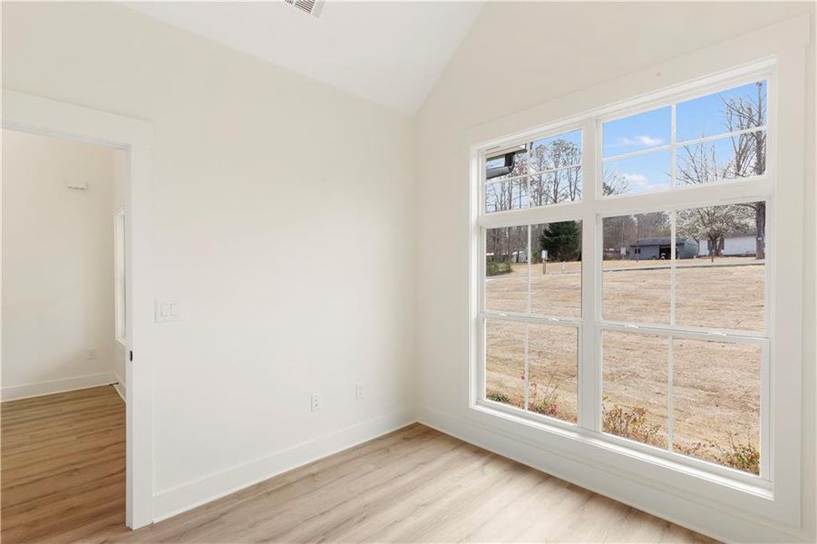 Spacious, unfurnished interior of a new home in , Dallas (Image 22).
