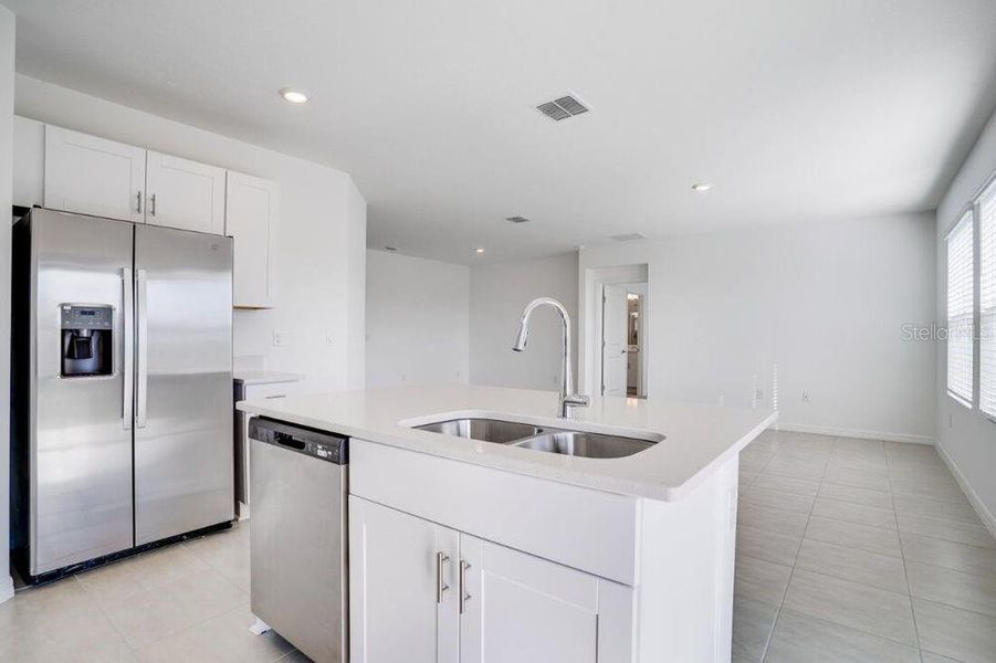 Furnished interior view inside a new home in Scenic Terrace, Lake Hamilton (Image 10).