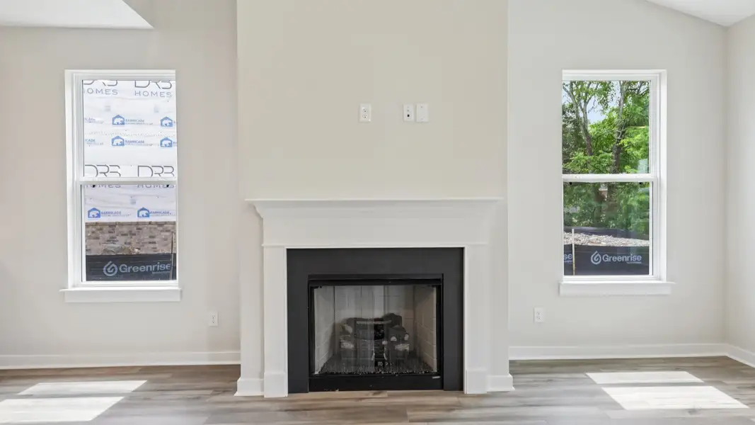 These are photos and plan layout may vary.  See Sales Consultants for details.