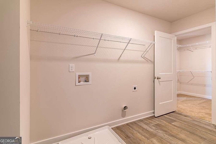 Spacious, unfurnished interior of a new home in Fern Dale, Fairburn (Image 19).