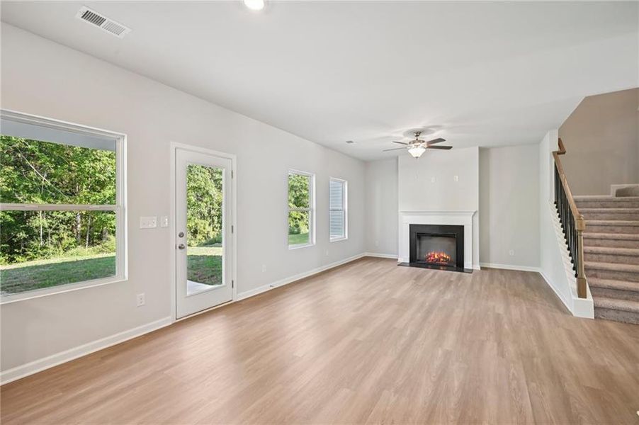Spacious, unfurnished interior of a new home in Neely Farm, Covington (Image 30).