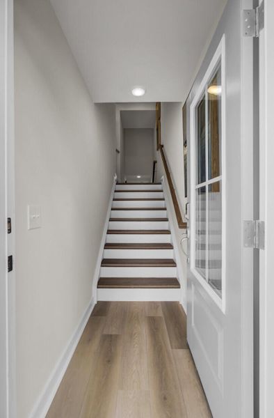 Spacious, unfurnished interior of a new home in Rhetts Cove, Johns Island (Image 22). Spacious, unfurnished interior of a new home in Rhetts Cove, Johns Island (Image 22).