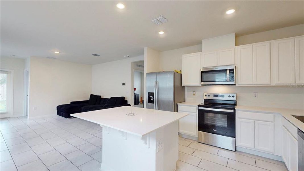 Furnished interior view inside a new home in , Umatilla (Image 16).