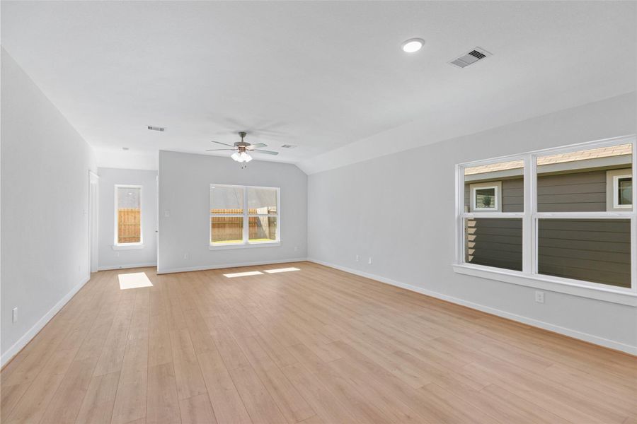 Spacious, unfurnished interior of a new home in Mostyn Springs, Magnolia (Image 14). Spacious, unfurnished interior of a new home in Mostyn Springs, Magnolia (Image 14).