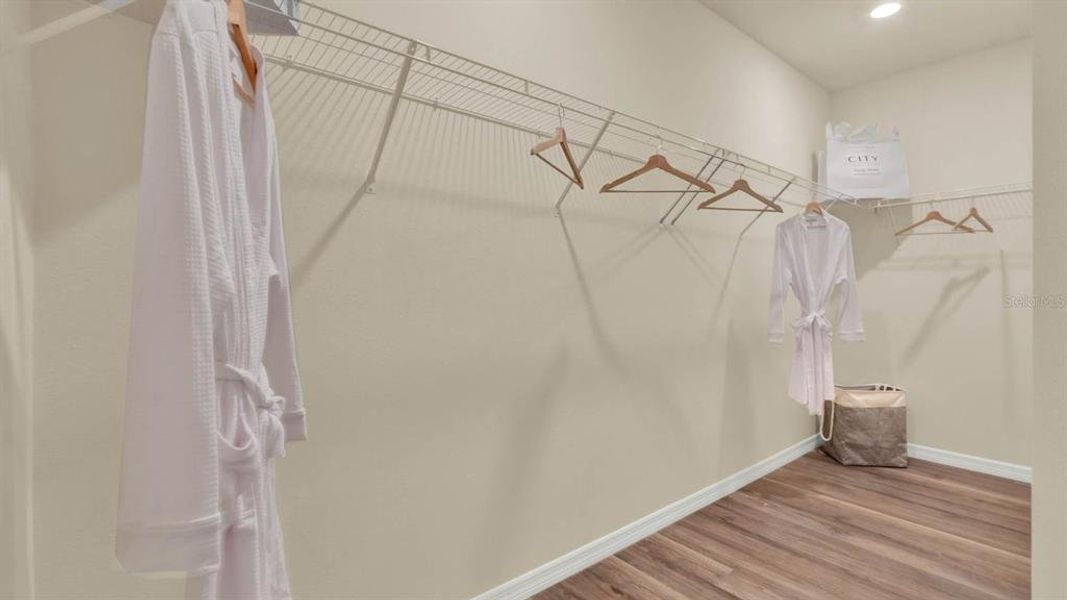 Spacious, unfurnished interior of a new home in Ironwood, Daytona Beach (Image 24).