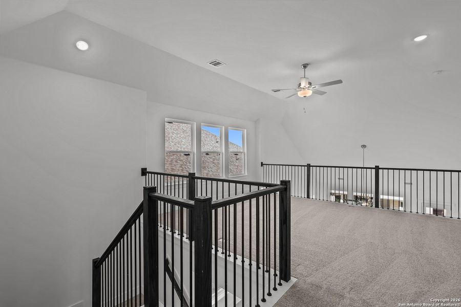 Spacious, unfurnished interior of a new home in Mayfair 50', New Braunfels (Image 23).