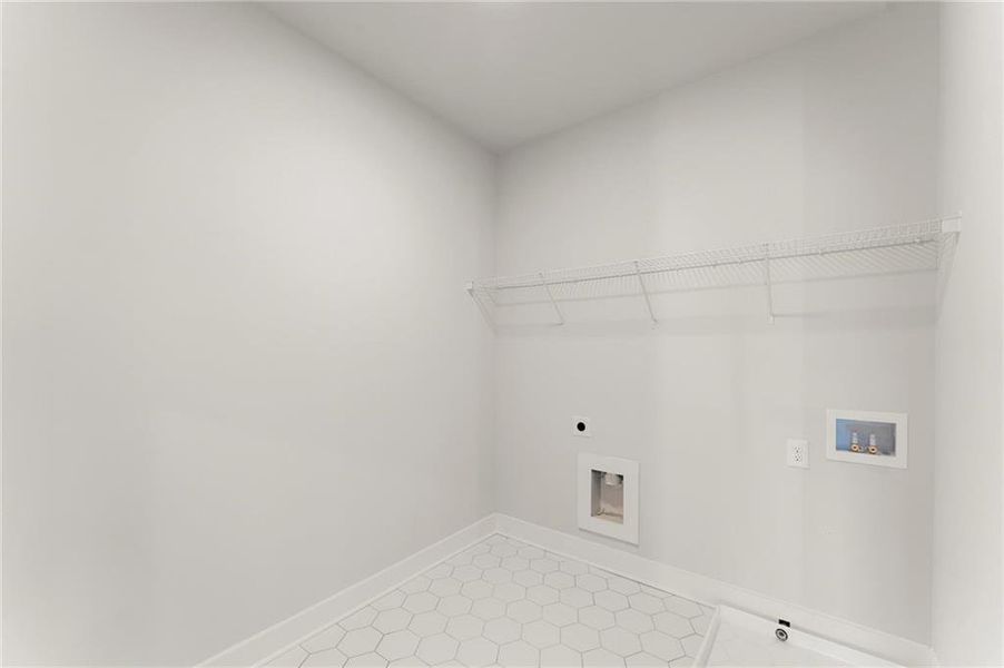 Spacious, unfurnished interior of a new home in , Jefferson (Image 45).