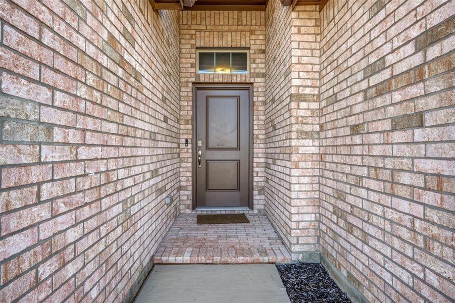 Exterior details and patio area of a home in , Krum (Image 3).