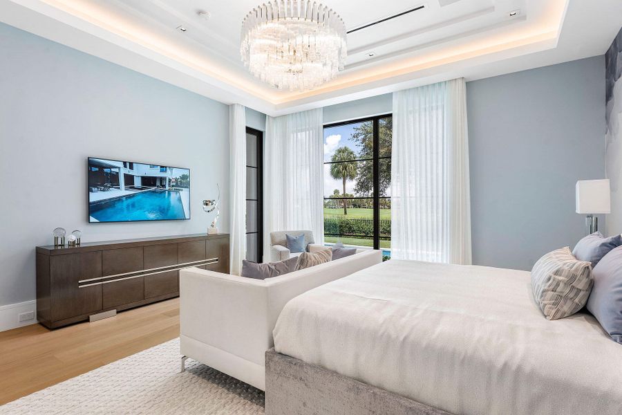 471_Royal_Palm_Way_40