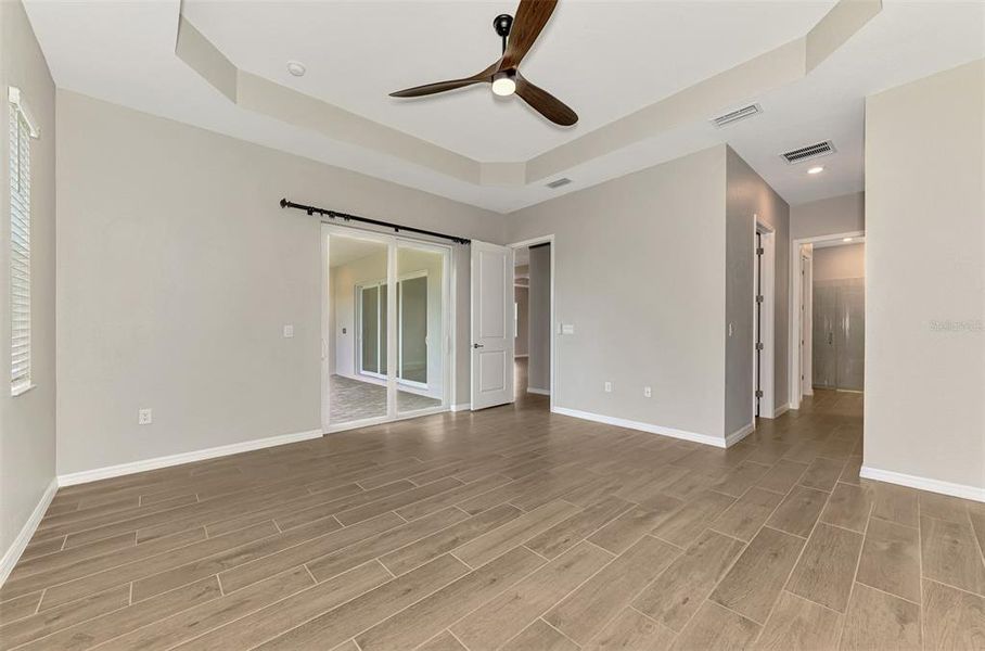 Spacious, unfurnished interior of a new home in Wellen Park Golf & Country Club, Venice (Image 35). Spacious, unfurnished interior of a new home in Wellen Park Golf & Country Club, Venice (Image 35).