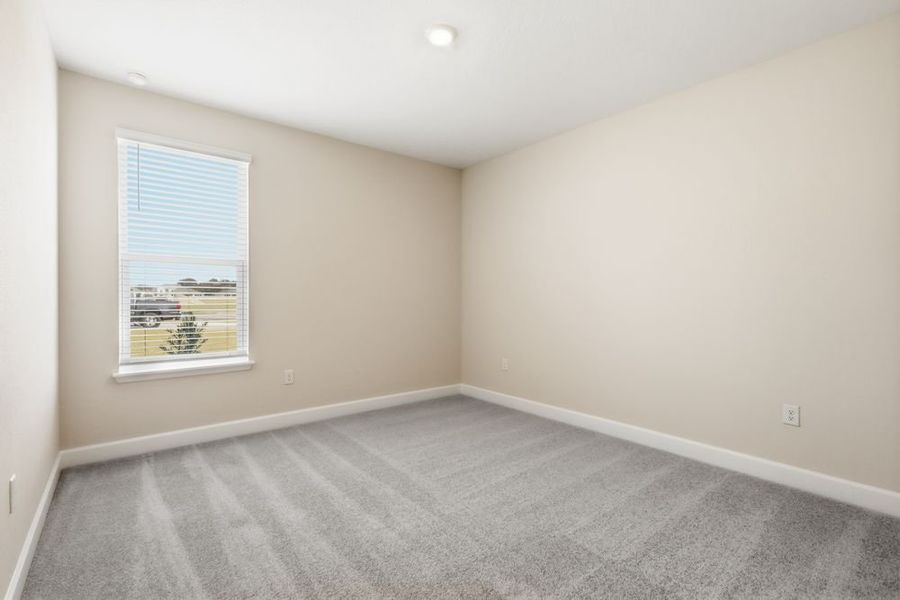 Spacious, unfurnished interior of a new home in Headwaters at Lofton Creek, Yulee (Image 20). Spacious, unfurnished interior of a new home in Headwaters at Lofton Creek, Yulee (Image 20).