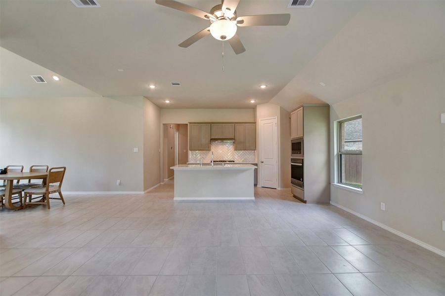 Furnished interior view inside a new home in The Highlands, Porter (Image 15).