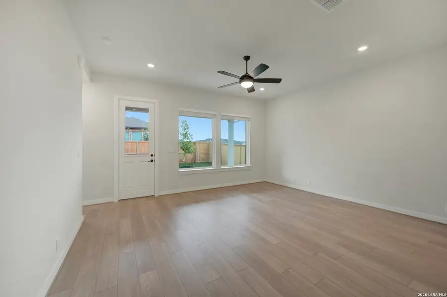 Spacious, unfurnished interior of a new home in Mayfair - Select Classic Series, New Braunfels (Image 17).