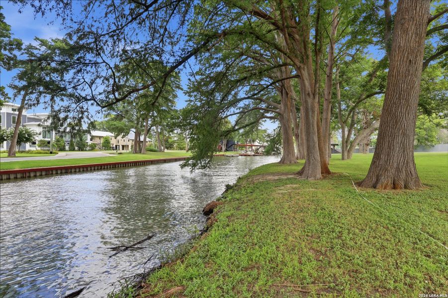 Natural landscape and outdoor views near  in McQueeney (Image 28).
