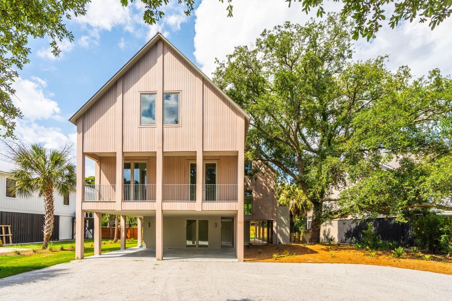 Front exterior of a new home in , Edisto Island, SC, highlighting curb appeal (Image 30). Front exterior of a new home in , Edisto Island, SC, highlighting curb appeal (Image 30).