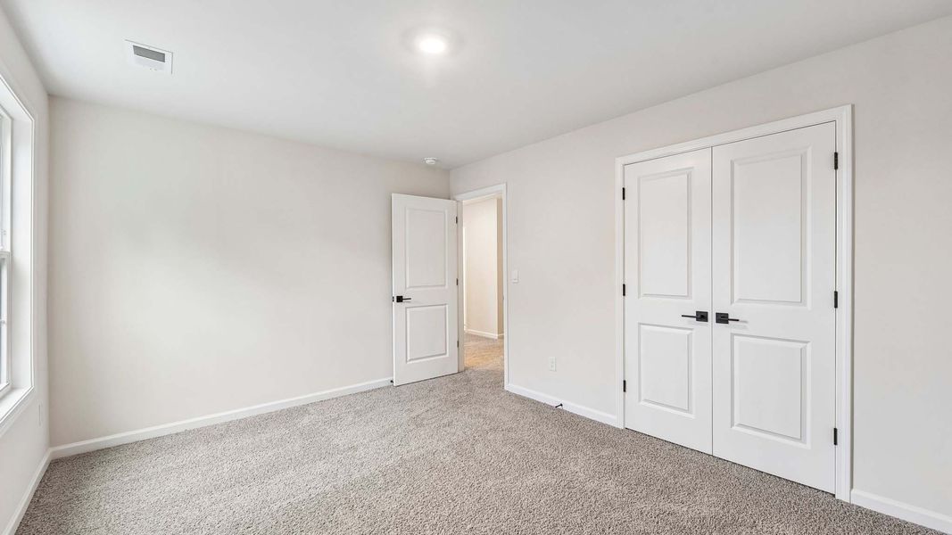 Spacious, unfurnished interior of a new home in Sylvan Creek, Denver (Image 27). Spacious, unfurnished interior of a new home in Sylvan Creek, Denver (Image 27).