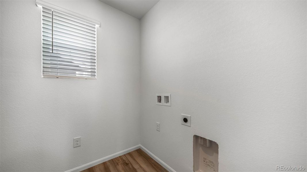 Spacious, unfurnished interior of a new home in Green Valley Ranch, Commerce City (Image 16). Spacious, unfurnished interior of a new home in Green Valley Ranch, Commerce City (Image 16).