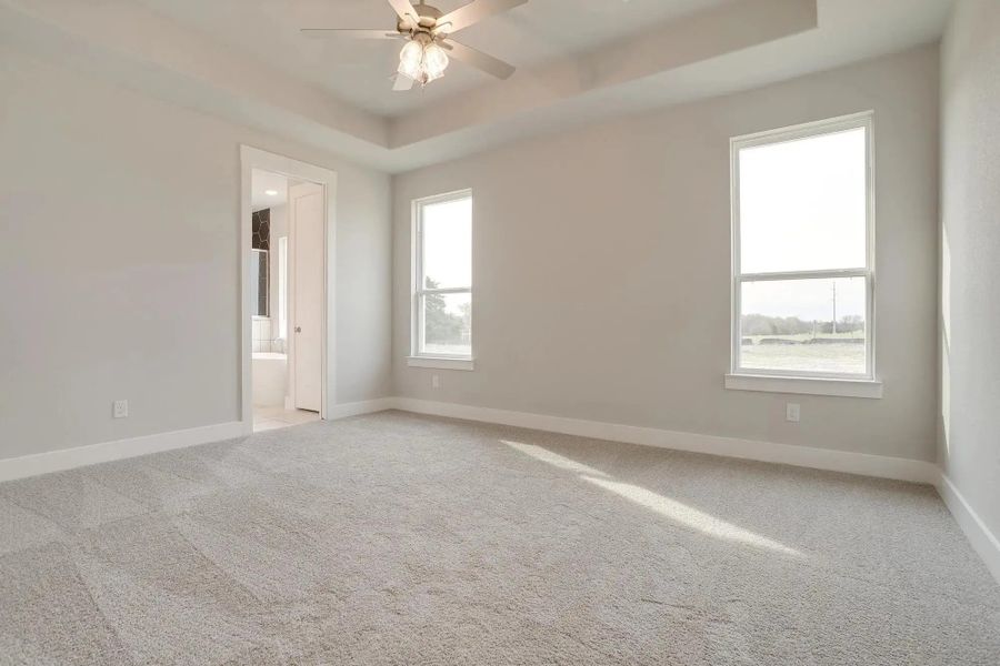 Representative unfurnished interior of a home built from the The Finley by Elmwood Custom Homes in Byrum Ranch, Maypearl (Image 59).