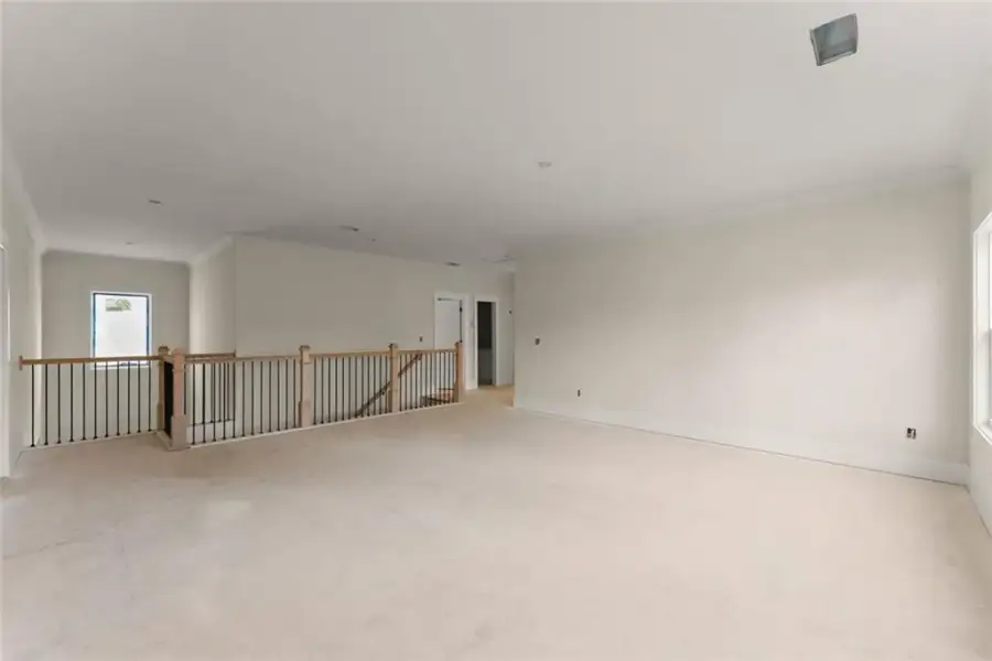 Image 35 of a home in .