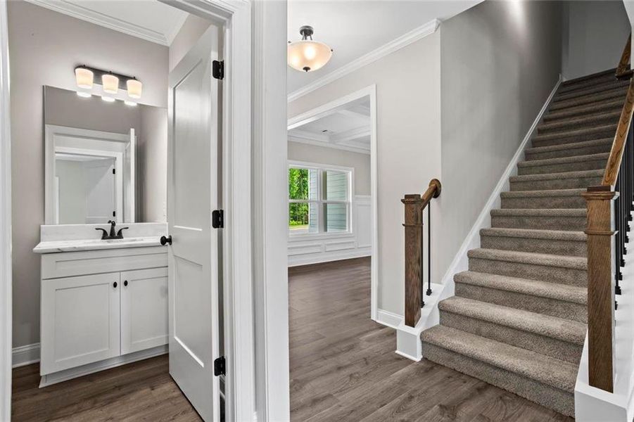 Furnished interior view inside a new home in , Dallas (Image 8). Furnished interior view inside a new home in , Dallas (Image 8).